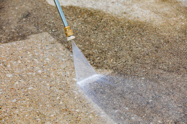 Professional Pressure Washing Services in Sullivan, IL